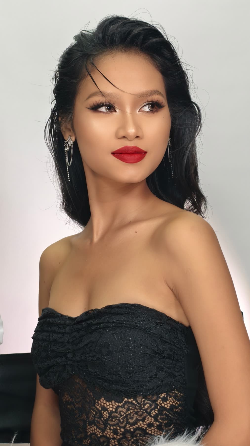 Red Lip Studio Glam